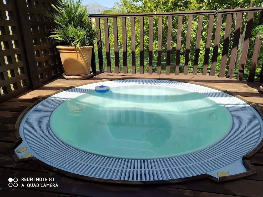 House Services M. s.l.