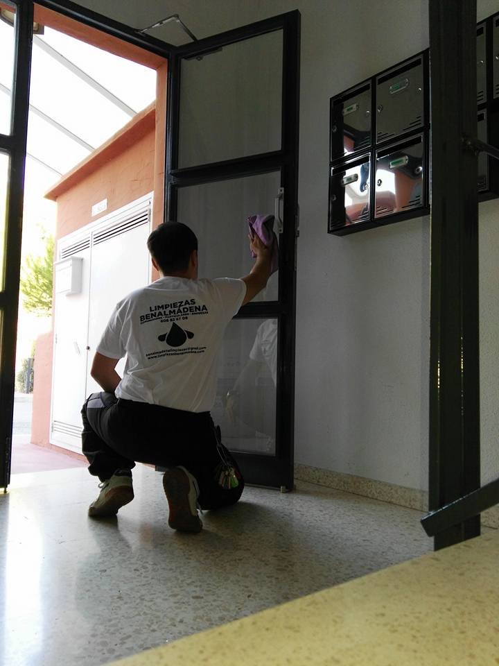 Limpiezas Benalmádena